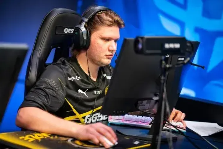 s1mple увійшов до символічної збірної за всю історію CS:GO від BLAST