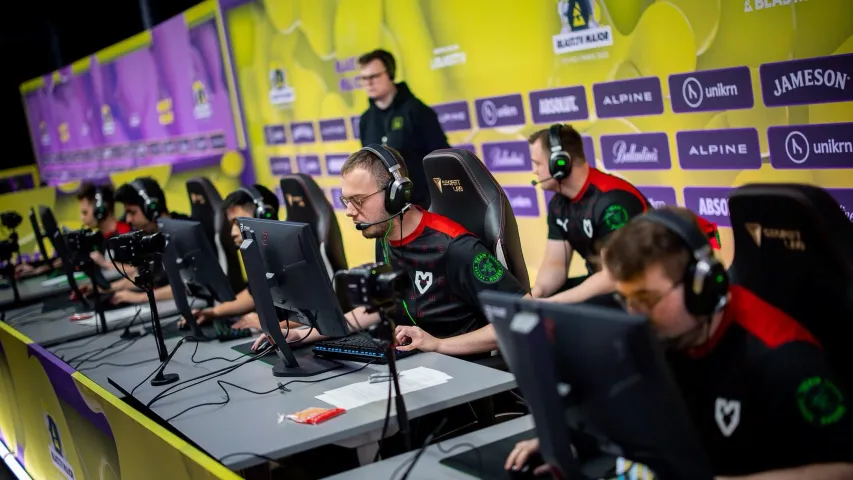 Прогноз на матч MOUZ против Furia в первом раунде плей-офф ESL Pro League Season 18