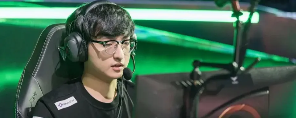EDward Gaming s'inclinent face à ThunderTalk Gaming avec un score de 1:3
