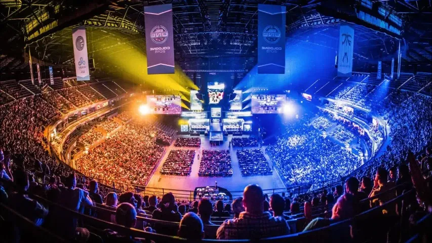 What will happen to Counter-Strike tournaments after CS2 is released?