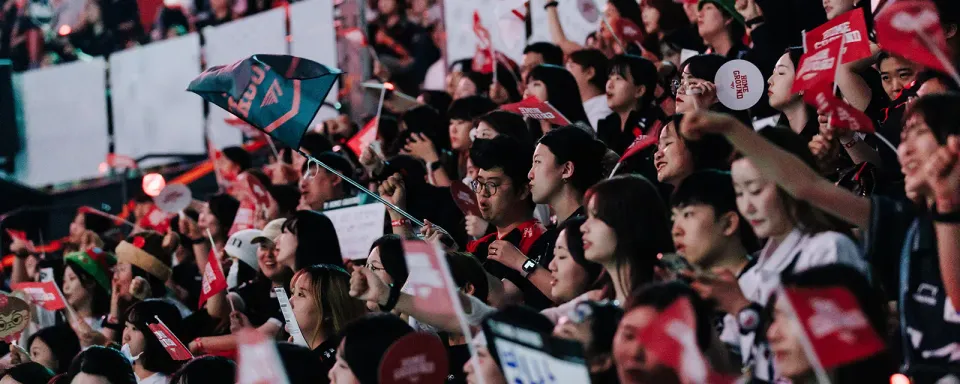 A club that surpasses itself in ridicule and deception of fans! — T1 Trucks are back