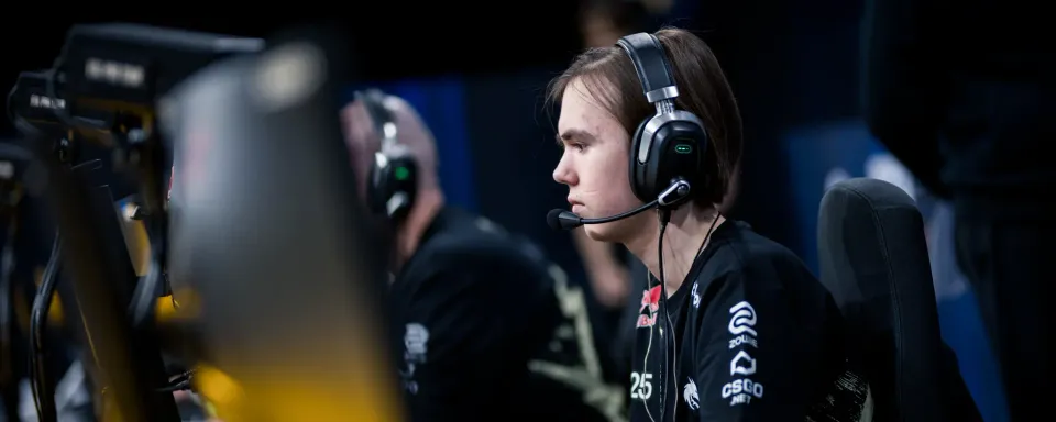 Spirit sichert sich nach Sieg über GamerLegion einen Playoff-Platz beim IEM Katowice 2025