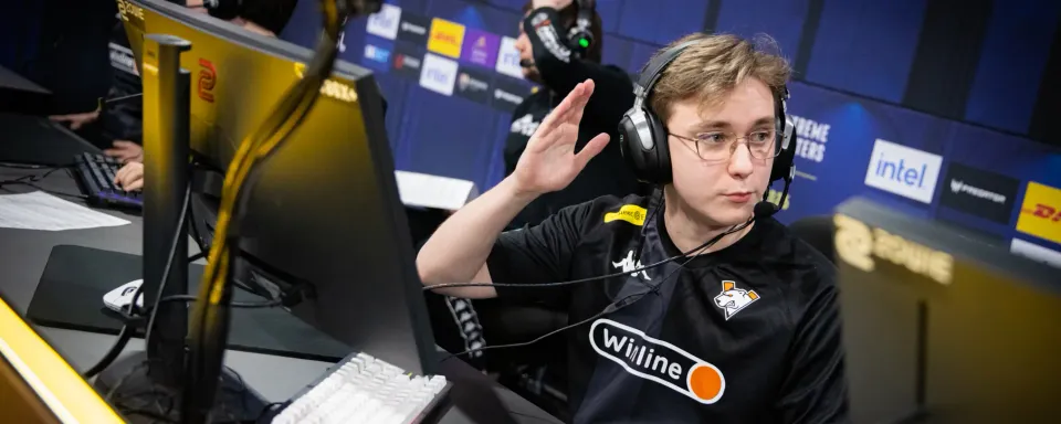 FL4MUS tidak akan bermain untuk Virtus.pro di playoff IEM Katowice 2025