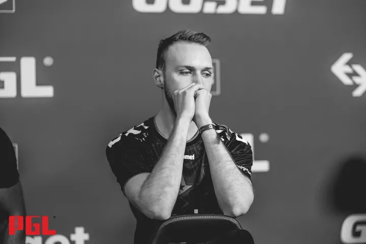 Почему Astralis провалились в Challengers Stage?