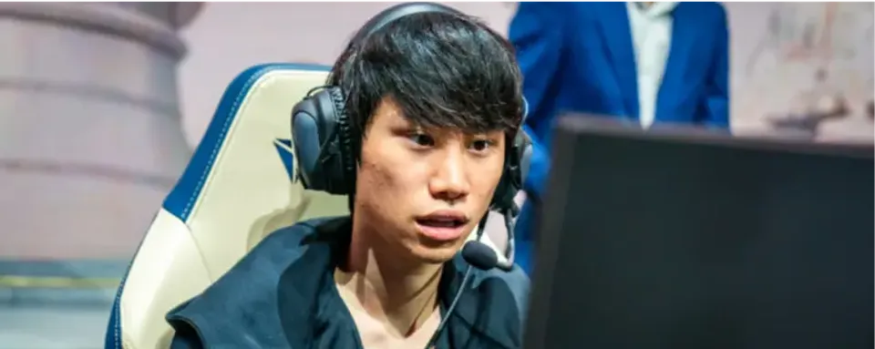 Prediction and Analysis for FunPlus Phoenix vs Ninjas in Pyjamas Match - LPL Split 1 2025