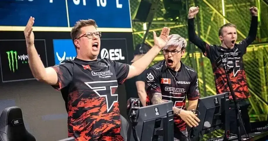 Prediction for FaZe Clan vs GamerLegion in the first round of the group stage at Intel Extreme Masters Sydney 2023