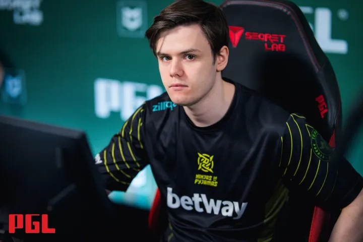 REZ is the best player of the second of IEM Dallas