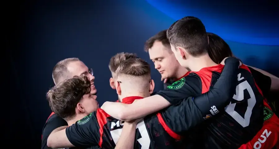 MOUZ avançou para os playoffs do IEM Sydney 2023 ao derrotar o Natus Vincere