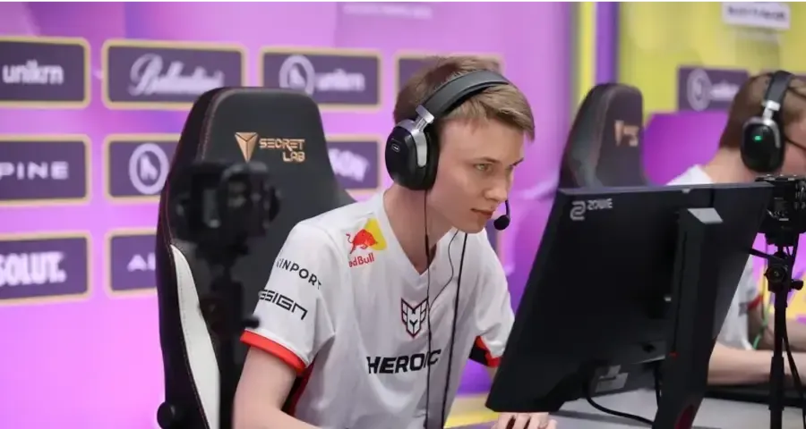 Officially: stavn and jabbi temporarily left the main roster of Heroic