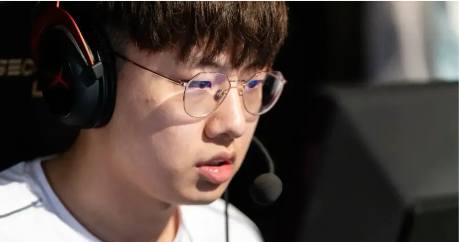Lynn Vision defeated TYLOO to advance to the quarterfinals of the CS Asia Championship 2023