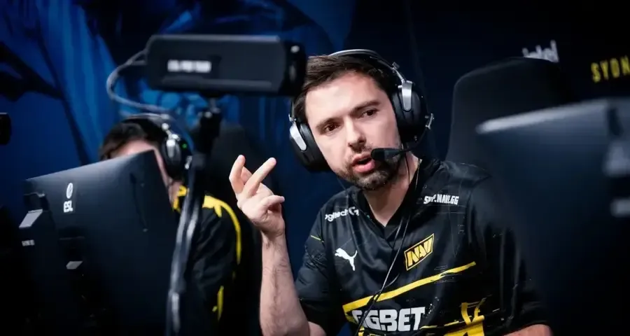 B1ad3 discutiu quando s1mple pode retornar à formação principal da NAVI