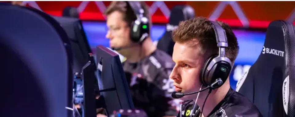 FaZe, BLAST Rivals Spring 2025 8강 진출