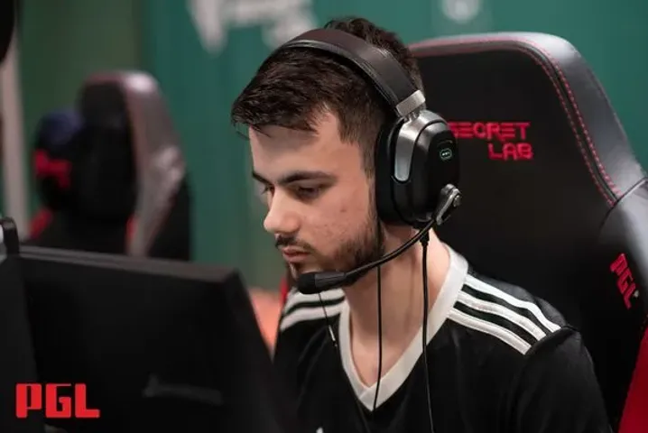 Team Vitality прошла в групповую стадию IEM Cologne 2022