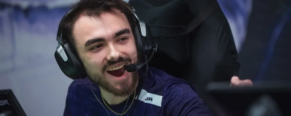 RE:L0:AD 2025 그룹 스테이지, DarkZero vs fnatic 경기 분석 및 예측