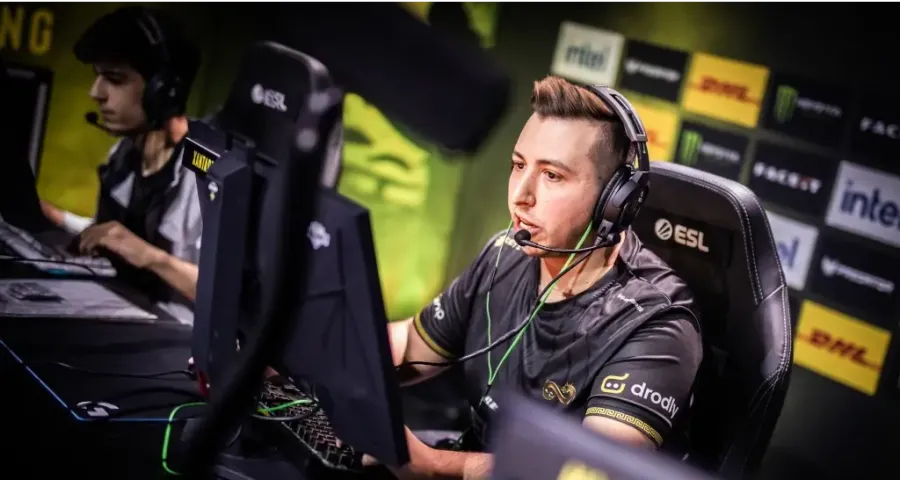 XANTARES и SunPayus отказались переходить в Team Falcons