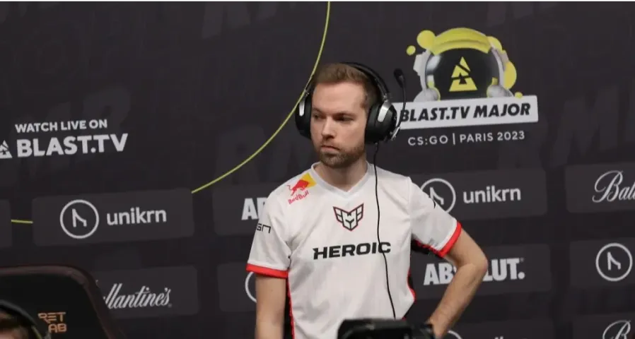 Официально: Xizt покинет команду Heroic после BLAST Premier: World Final 2023