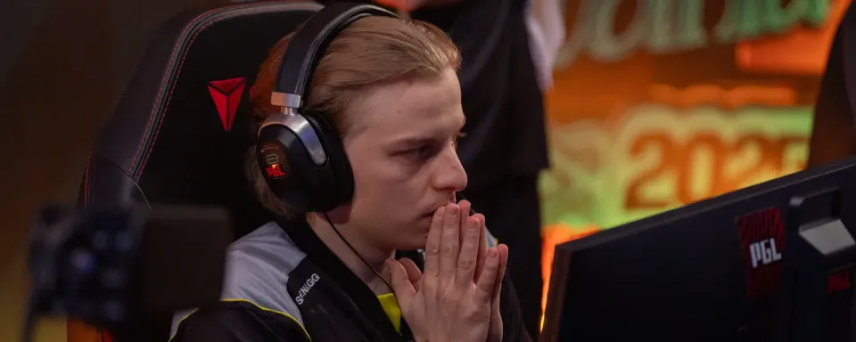 NAVI vs The MongolZ Pertandingan Terpopuler di PGL Astana 2025 Tahap Grup