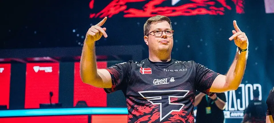 FaZe Clan прошли в финал BLAST Premier: World Final 2023