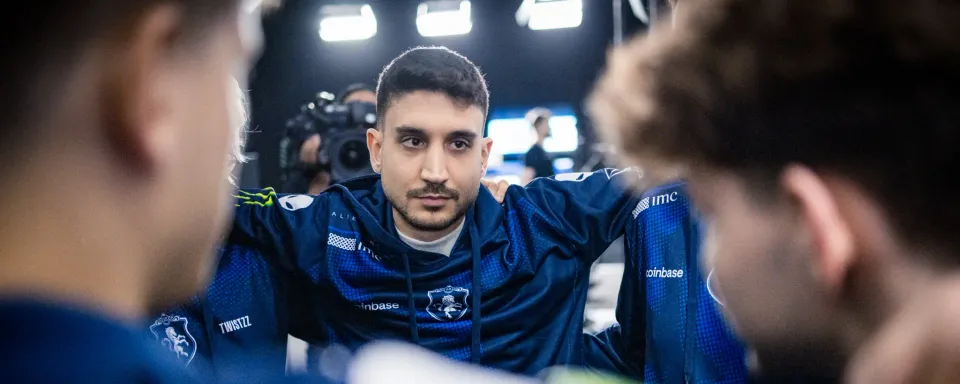 Prédiction et Analyse du Match Liquid vs Aurora - Intel Extreme Masters Dallas 2025 Groupe B