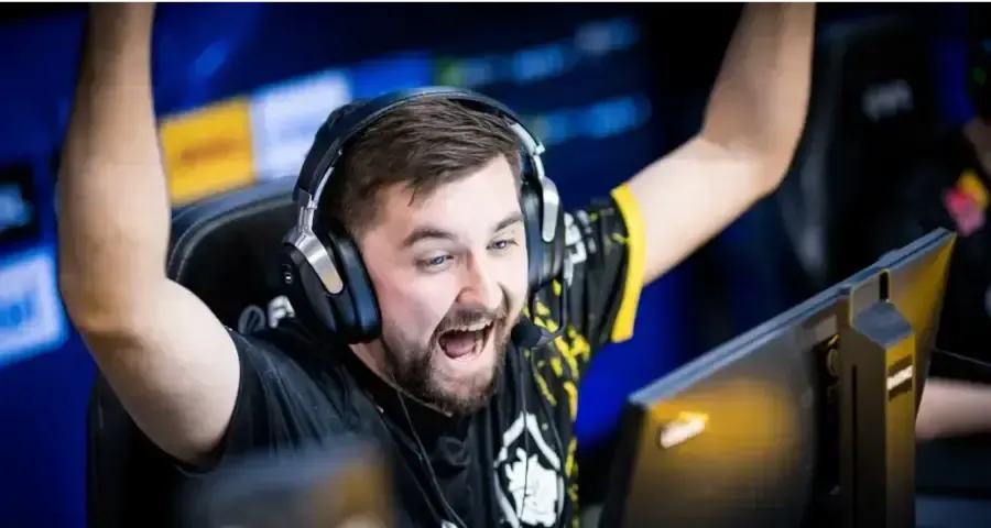 HooXi explicou por que a G2 substituiu Swani por TaZ