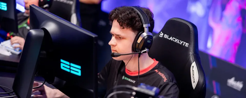 FaZe, HEROIC에 설욕하며 승리, B8은 Falcons 꺾고 Austin Major 2025 2단계 첫 라운드 승리