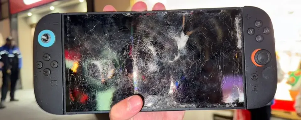 YouTuber Plainrock124 Allegedly Banned After Smashing Nintendo Switch 2 Outside Store