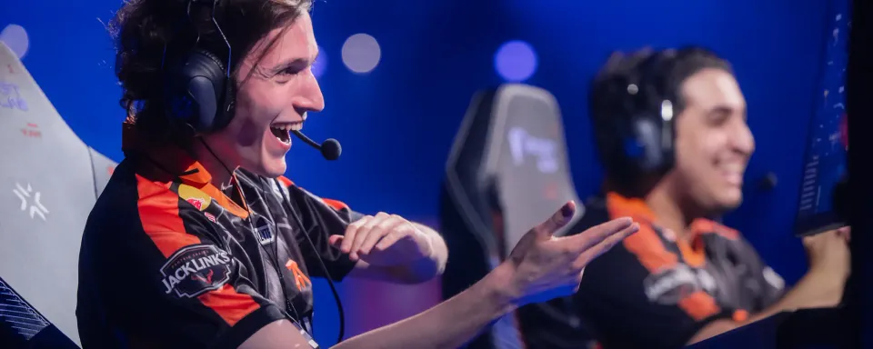 Rex Regum Qeon vs Fnatic Matchvorhersage und Analyse - VALORANT Masters Toronto 2025 Playoffs
