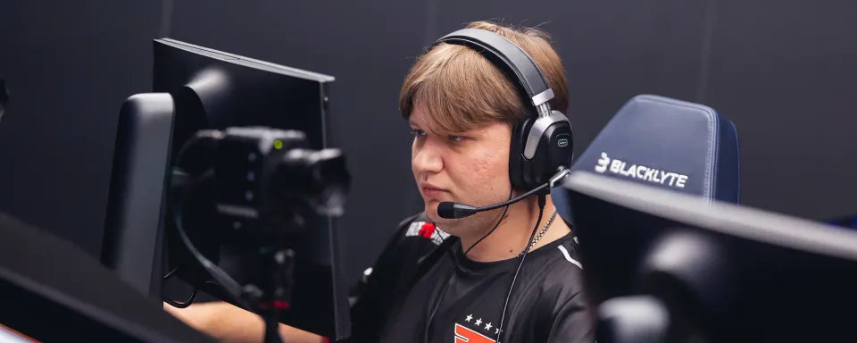 ChrisJ, FaZe Clan atmosferini eleştirdi — s1mple yanıt verdi