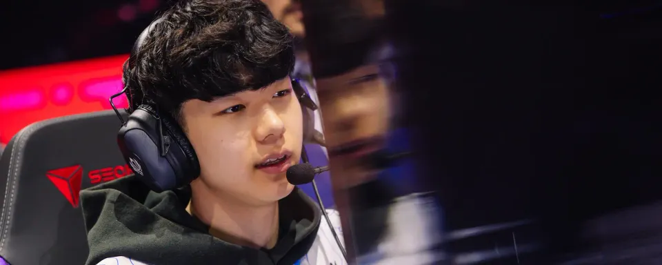 Movistar KOI vs CTBC Flying Oyster 경기 예측 및 분석 - 미드 시즌 인비테이셔널 2025