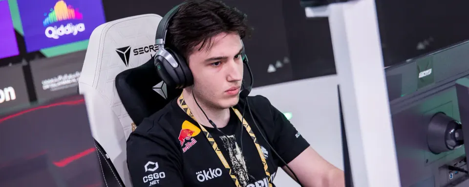 Team Spirit vs Natus Vincere Kampforudsigelse og Analyse - Esports World Cup 2025 