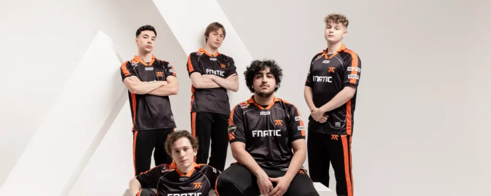 G2 Esports dan XLG Esports Tinggalkan Acara - Hasil Pertandingan Knockout Pertama Piala Dunia Esports 2025