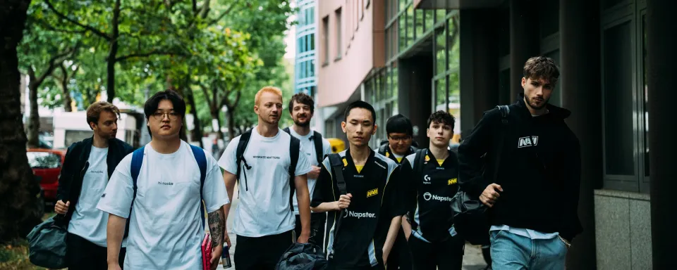 NAVI представили полный состав на LEC Summer 2025