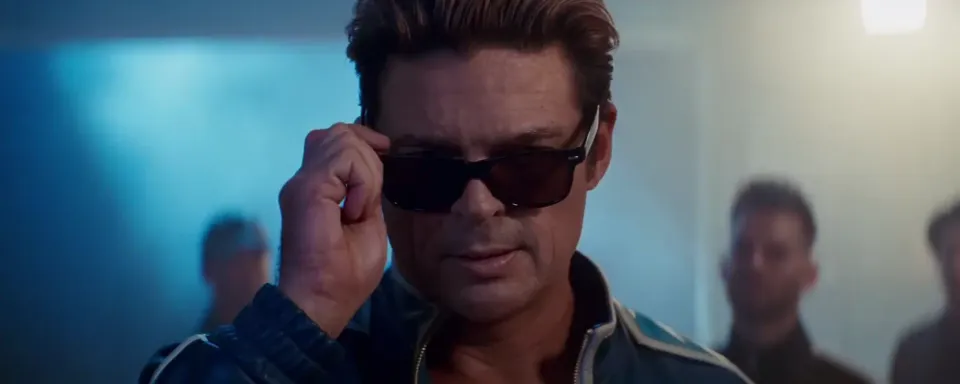 Karl Urban debuterer som Johnny Cage i nostalgisk "Uncaged Fury" teaser for Mortal Kombat II