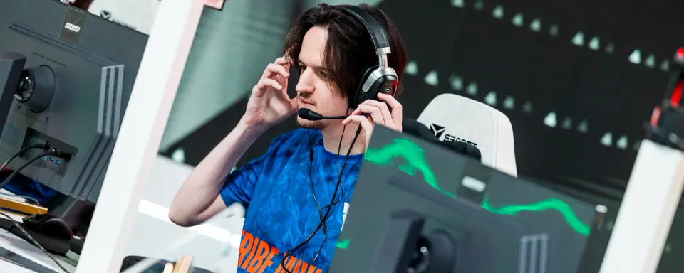 Tundra Esports ve Team Falcons Maç Tahmini ve Analizi - Esports World Cup 2025