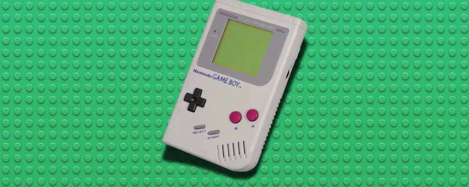 Lego chính thức công bố bộ Game Boy