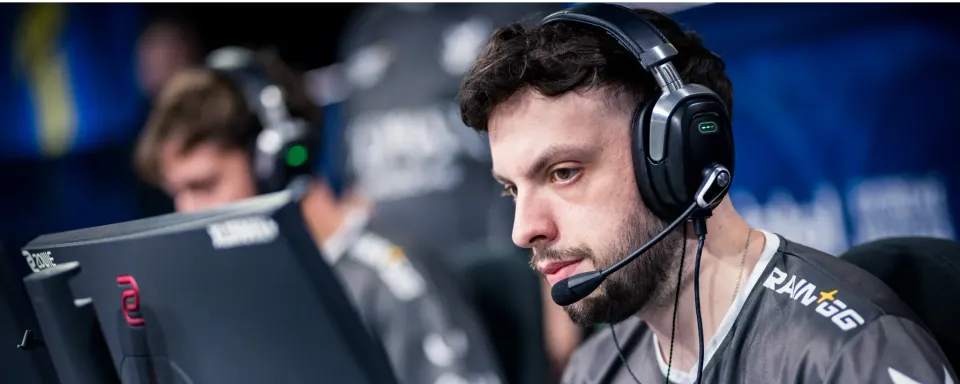 3DMAX e Astralis avançam para a fase principal do IEM Cologne 2025