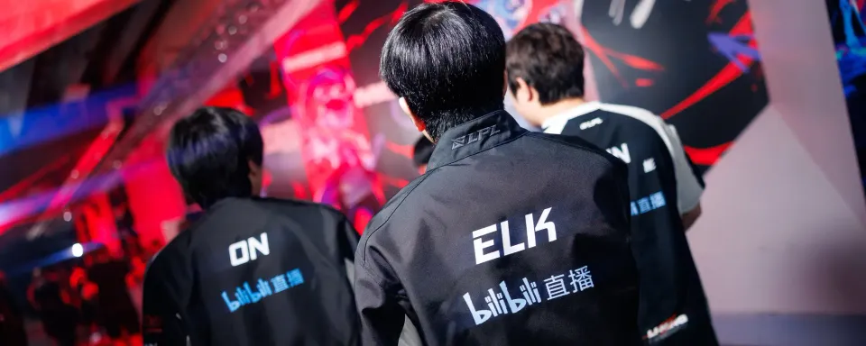 Bilibili Gaming, LPL 스플릿 3 2025에서 Anyone's Legend 제압