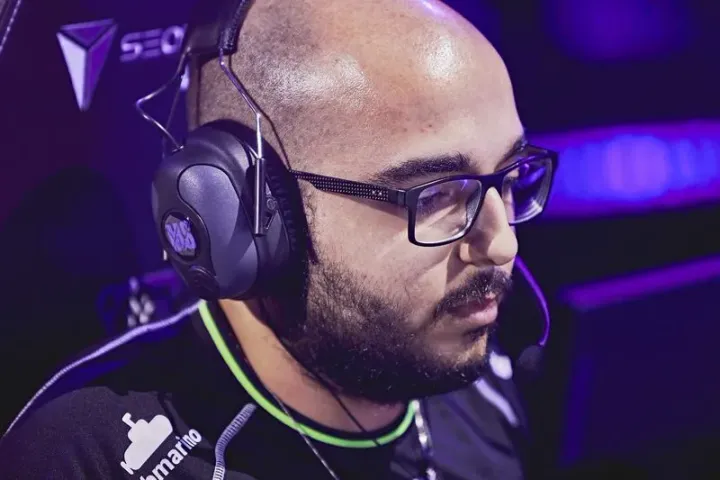 Sacy: Geographical distance from family creates a "mental difference" for Brazilian players