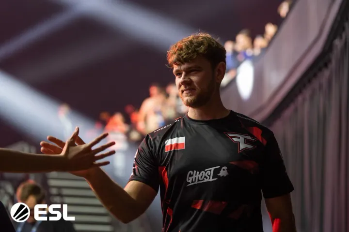 NEO da FaZe Clan analisa as atualizações do CS2 na IEM Katowice 2024