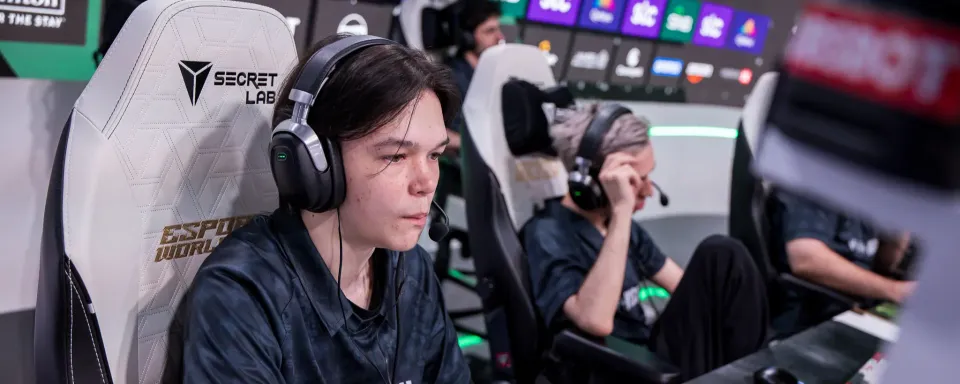 PARIVISIONとBOOM Esports、Clavision DOTA2 Masters 2025: Snow-Ruyiから脱落