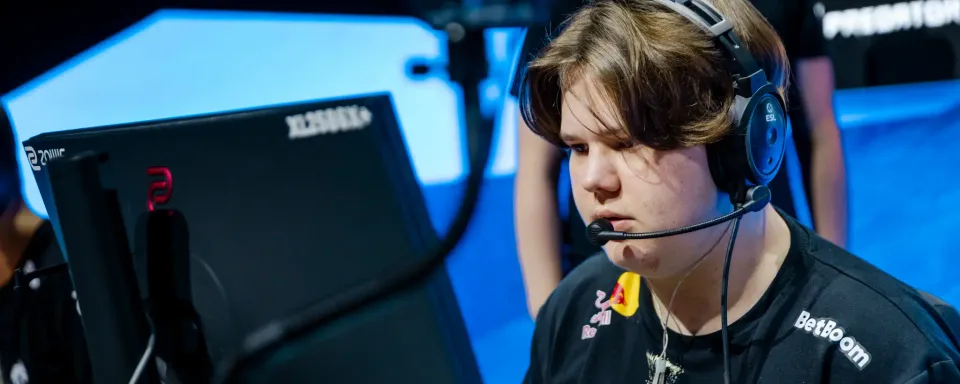 Spirit Menang Atas NAVI dan Lolos ke Grand Final IEM Cologne 2025