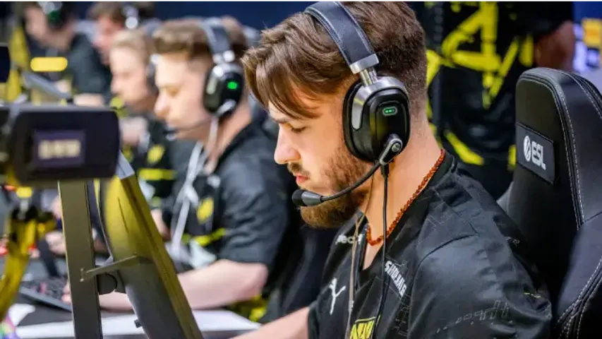 NAVI triomphe d'Enterprise dans les qualifications pour le PGL Major de Copenhague