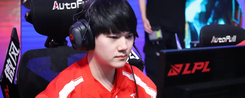 Top EsportsがLPL Split 3 2025でAnyone’s Legendに快勝