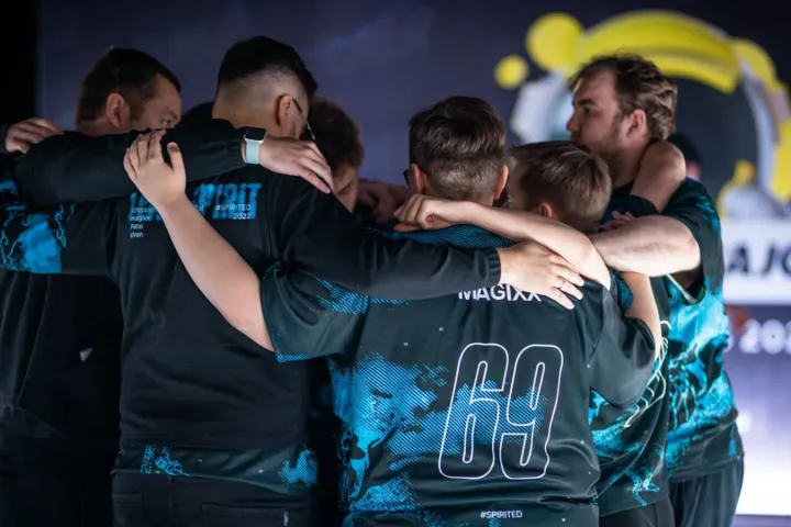 Spirit triunfa sobre a ENCE com vitória impecável nas eliminatórias da PGL Major