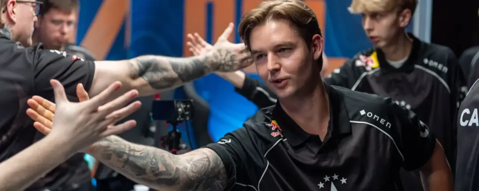 Astralis trifft auf MOUZ, Vitality gegen Liquid beim BLAST Bounty Fall 2025