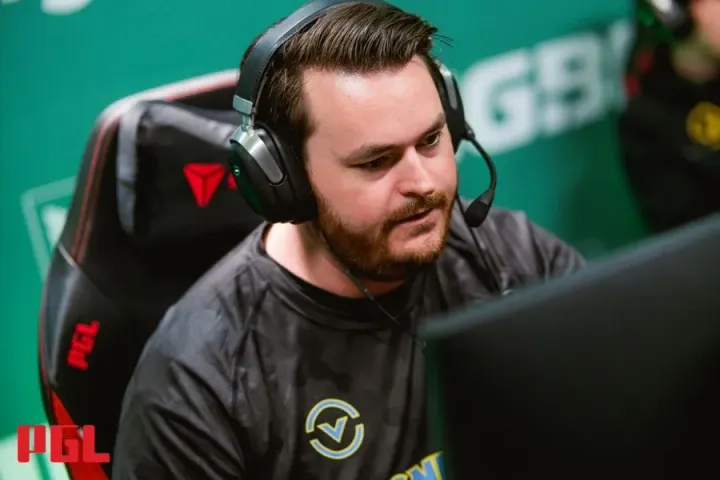 Friberg critique la cohésion d'Astralis lors du récent match CS2 RMR