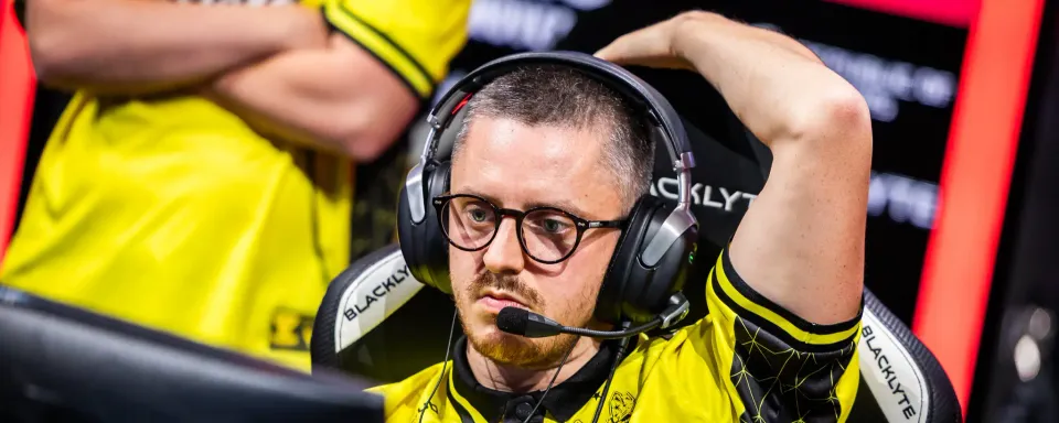 Spirit akan bertanding melawan MOUZ, sementara Vitality berhadapan dengan The MongolZ di semifinal BLAST Bounty Fall 2025