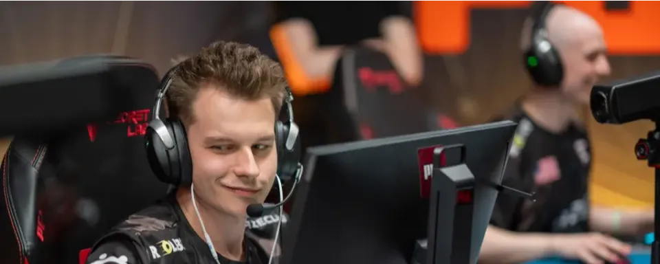 Frozen po eliminacji FaZe na IEM Cologne 2025: "Zawiedliśmy jako drużyna, zawiedliśmy jako jednostki"