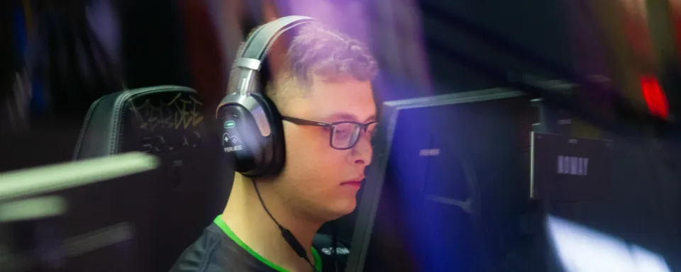 Imperial Esports zwycięzcami Circuito FERJEE 2025 na lotniskowcu