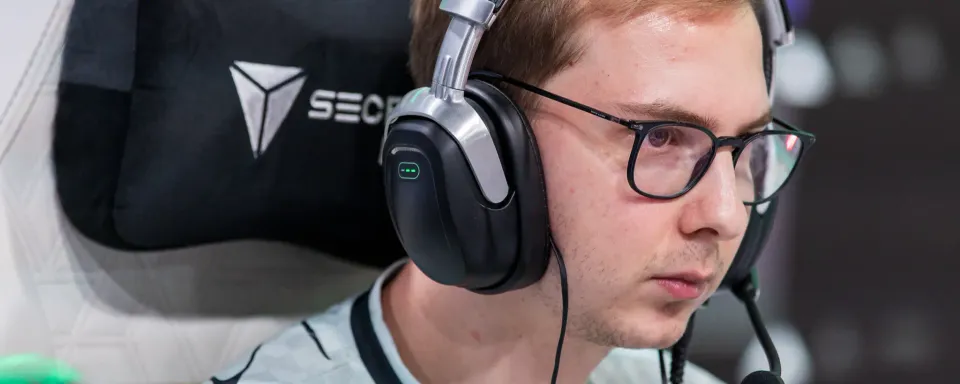 Prediksi dan Analisis Pertandingan Aurora Gaming vs Team Liquid - FISSURE Universe: Episode 6